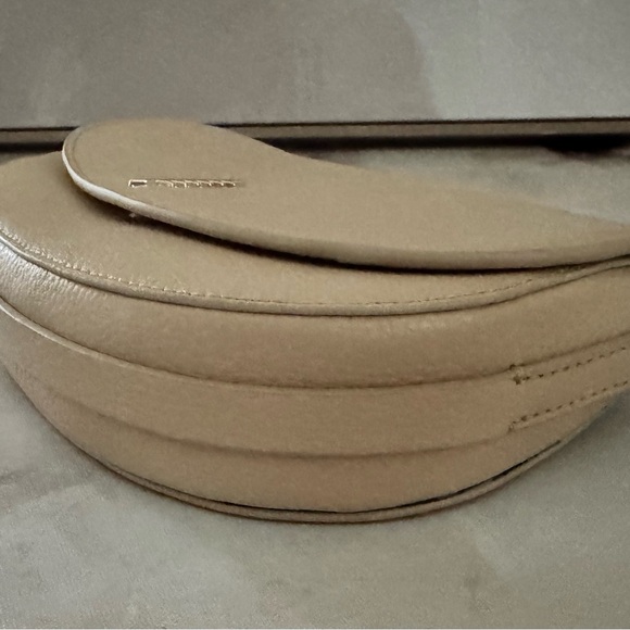 Thacker Taylor Pebbled Leather Crossbody Bag, NWT, New, Excellent condition - Picture 9 of 9